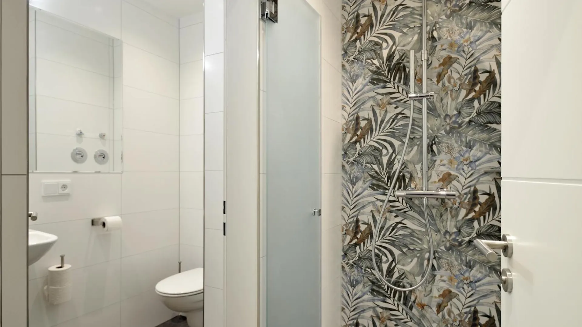Apartment City-Jungle Artcommodation Munich Germany